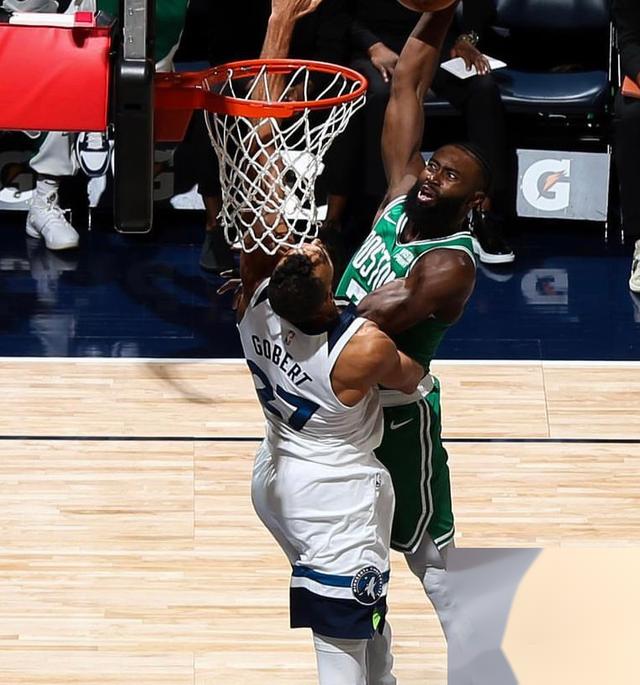 包含Ming在篮网比赛中比赛局势复杂，出色发挥引发热议！引发球迷热议的词条-开云官网