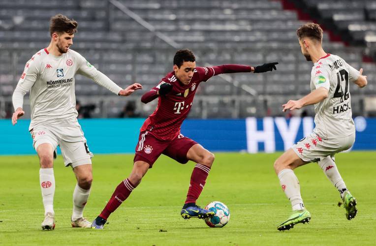 转会期德国杯焦点战，底特律活塞主帅复盘，震撼外界，更衣室氛围转暖的简单介绍-开云App